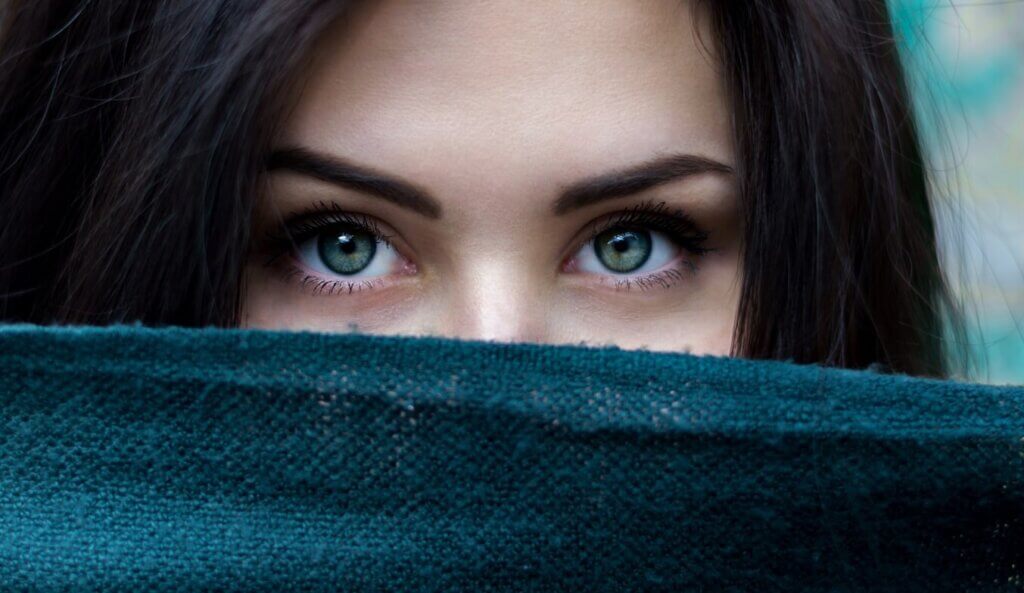 kobieta oczy